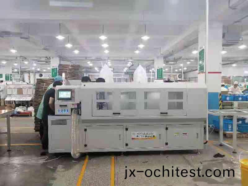 鋁(lv)材切割機(ji)售(shou)后現(xian)場 鋁材切割(ge)機售后(hou)現場(chang)